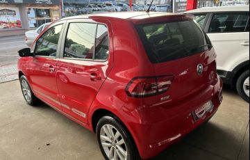Volkswagen Fox 1.6 MSI Connect (Flex) - Foto #4