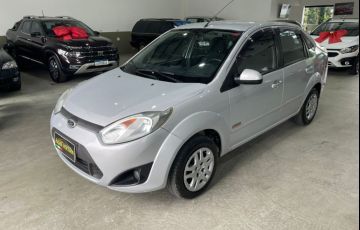 Ford Fiesta 1.6 Rocam Sedan 8V Flex 4p Manual