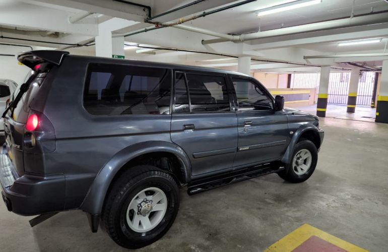 Mitsubishi Pajero Sport HPE 4x4 3.0 V6 (aut) - Foto #2