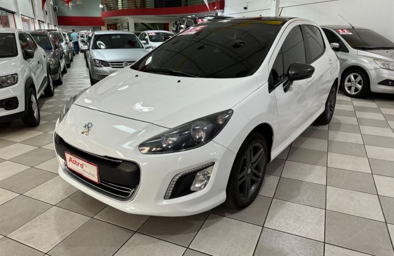 Peugeot 308 Griffe 1.6 THP (Aut) - Foto #2