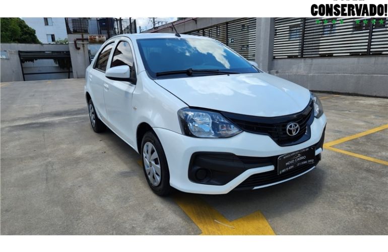 Toyota Etios 1.5 X Plus Sedan 16V Flex 4p Manual - Foto #2