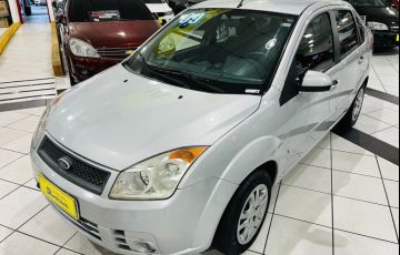 Ford Fiesta 1.0 MPi Sedan 8v