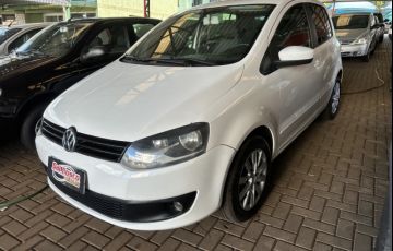 Volkswagen Fox 1.0 8V (Flex) 4p