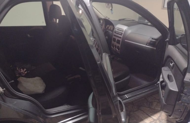 Fiat Palio ELX 1.4 (Flex) - Foto #2