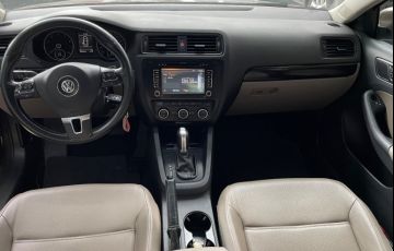 Volkswagen Jetta 2.0 Comfortline - Foto #4