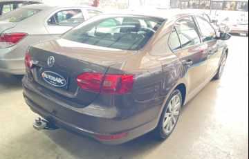 Volkswagen Jetta 2.0 Comfortline - Foto #9