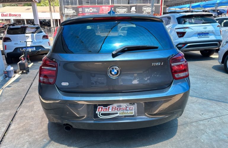 BMW 116i 1.6 - Foto #5