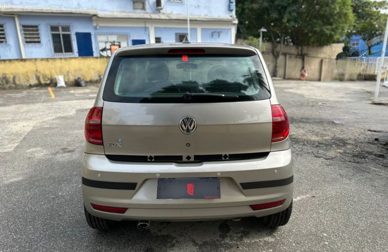 Volkswagen Fox 1.0 Mi 8V Flex 4p Manual - Foto #7