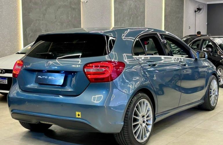 Mercedes-Benz A 200 1.6 Turbo 16v - Foto #4