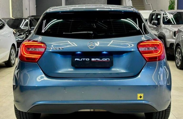 Mercedes-Benz A 200 1.6 Turbo 16v - Foto #5