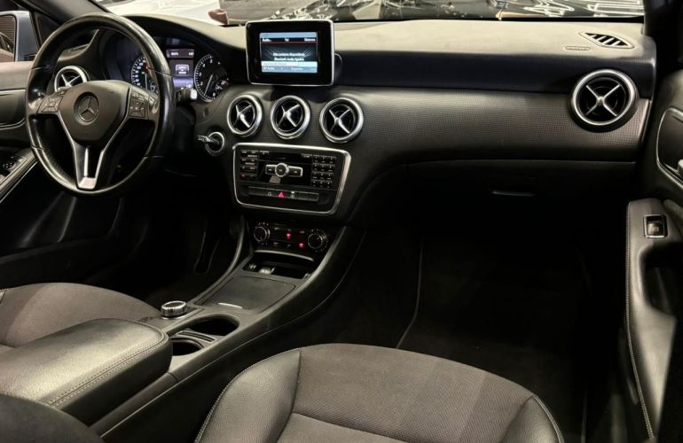 Mercedes-Benz A 200 1.6 Turbo 16v - Foto #9