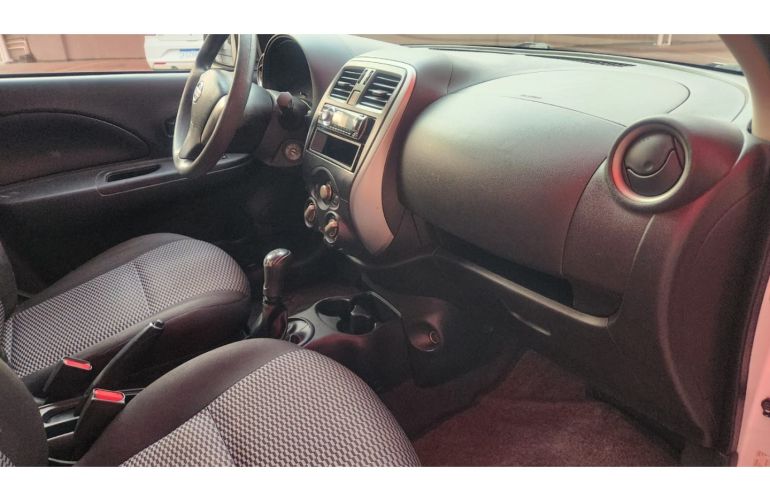 Nissan March 1.0 S 12v Flex 4p Manual - Foto #10
