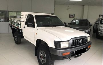 Toyota Hilux DX 4x4 3.0 (cab. simples)