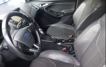 Ford Focus Sedan Titanium 2.0 PowerShift - Foto #3