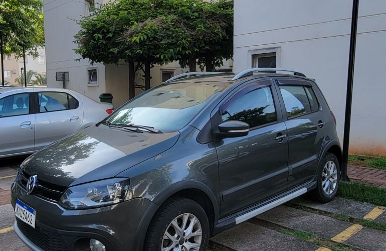 Volkswagen CrossFox 1.6 VHT (Flex) - Foto #6