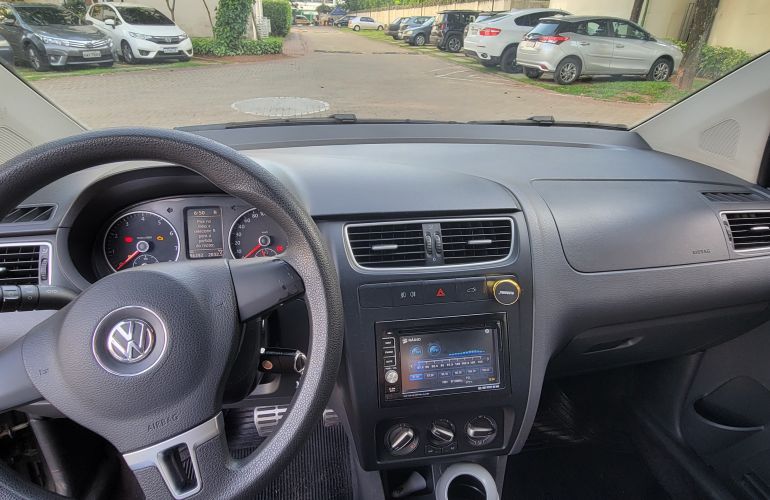 Volkswagen CrossFox 1.6 VHT (Flex) - Foto #10