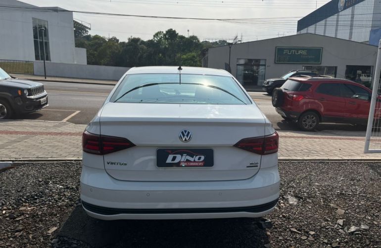 Volkswagen Virtus 1.6 MSI (Flex) (Aut) - Foto #4
