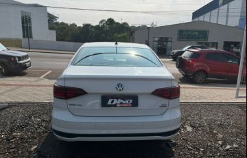 Volkswagen Virtus 1.6 MSI (Flex) (Aut) - Foto #4