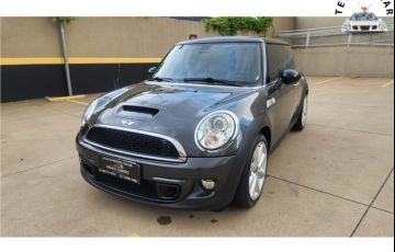 Mini Cooper 1.6 S 16V Turbo Gasolina 2p Automático