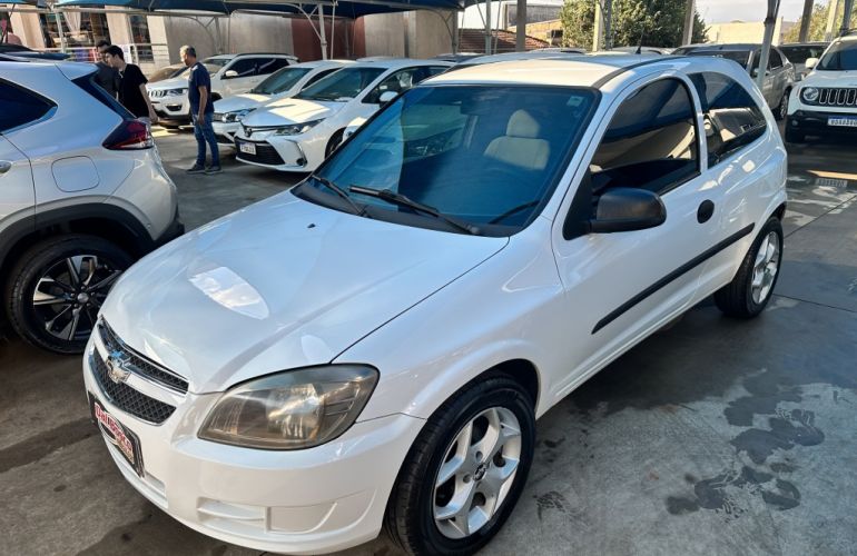 Chevrolet Celta 1.0 - Foto #1