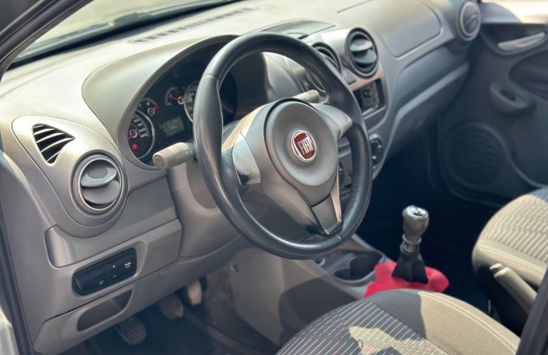 Fiat Palio 1.0 MPi Attractive 8v - Foto #8