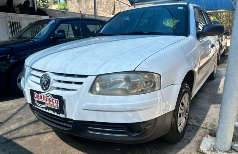 Volkswagen Gol 1.0 - Foto #1