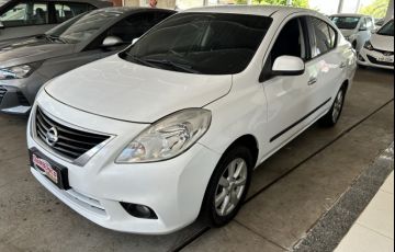 Nissan Versa 1.6 16V SL