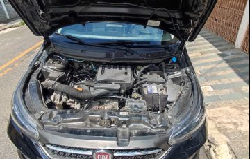 Fiat Cronos 1.3 Drive (Flex) - Foto #4