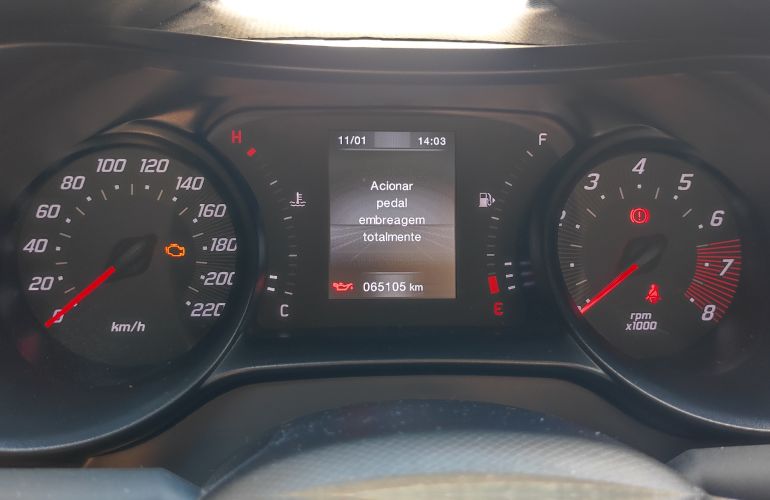 Fiat Cronos 1.3 Drive (Flex) - Foto #6