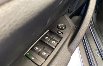 BMW X1 2.0 18i 4x2 16v - Foto #7