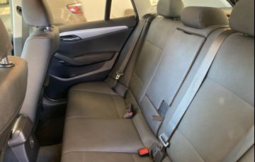 BMW X1 2.0 18i 4x2 16v - Foto #10