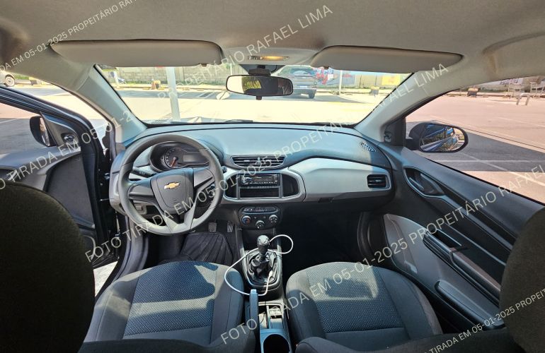 Chevrolet Onix 1.0 Joy SPE/4 - Foto #2