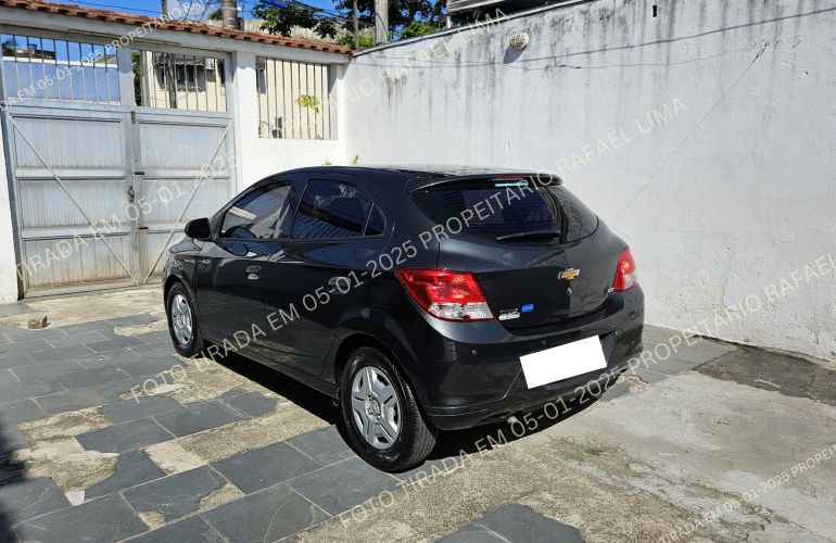 Chevrolet Onix 1.0 Joy SPE/4 - Foto #10