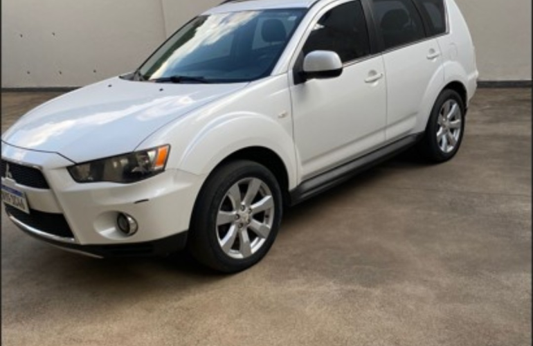 Mitsubishi Outlander GT 3.0 V6 - Foto #3