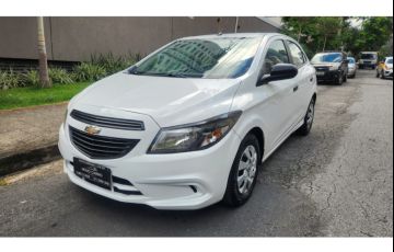 Chevrolet Onix 1.0 MPFi Joy 8V Flex 4p Manual