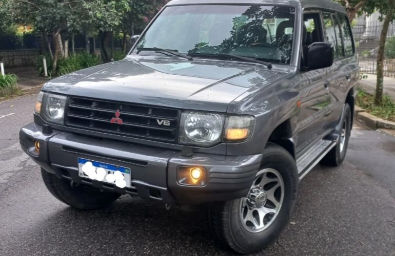 Mitsubishi Pajero GLS 4x4 3.5 V6 (aut) - Foto #1