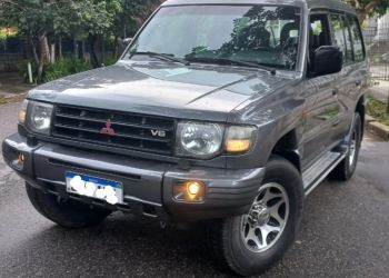 Mitsubishi Pajero GLS 4x4 3.5 V6 (aut)