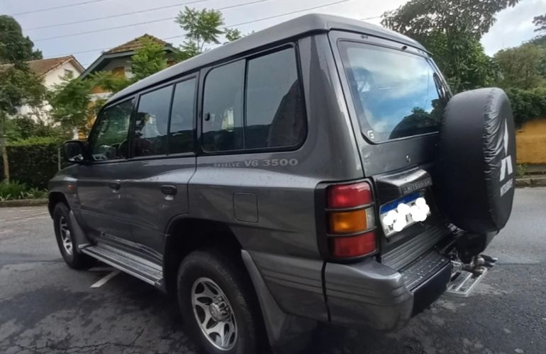 Mitsubishi Pajero GLS 4x4 3.5 V6 (aut) - Foto #10