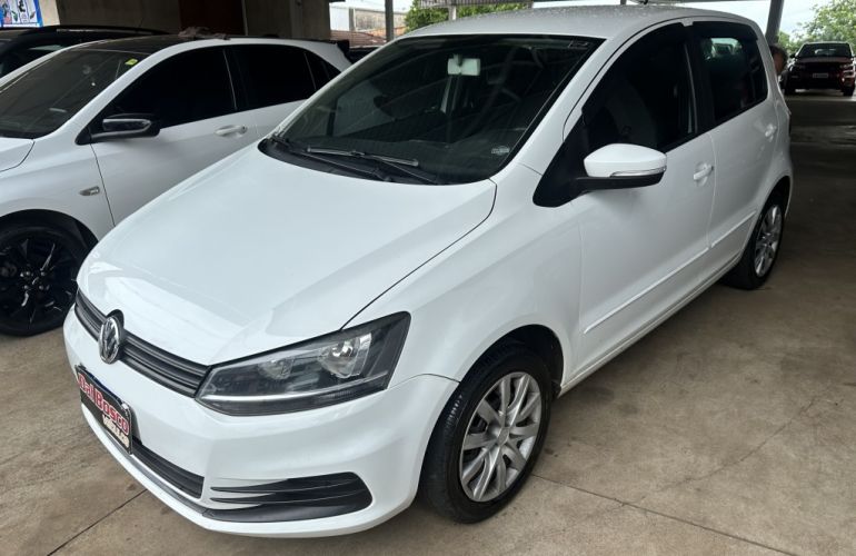 Volkswagen Fox 1.6 MSI Trendline (Flex) - Foto #1