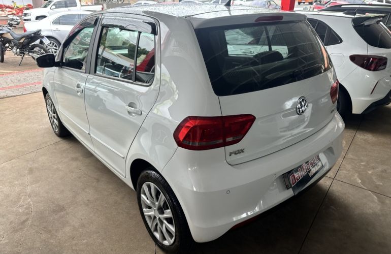 Volkswagen Fox 1.6 MSI Trendline (Flex) - Foto #4