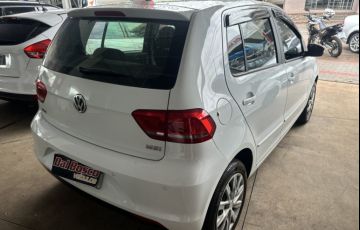 Volkswagen Fox 1.6 MSI Trendline (Flex) - Foto #6