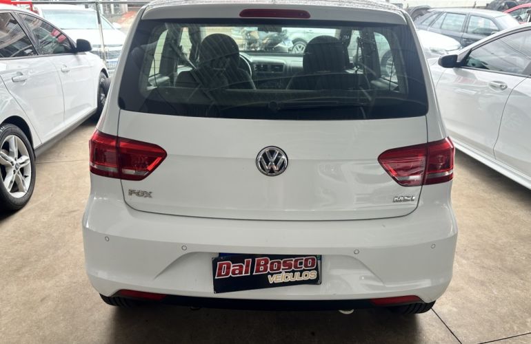 Volkswagen Fox 1.6 MSI Trendline (Flex) - Foto #7