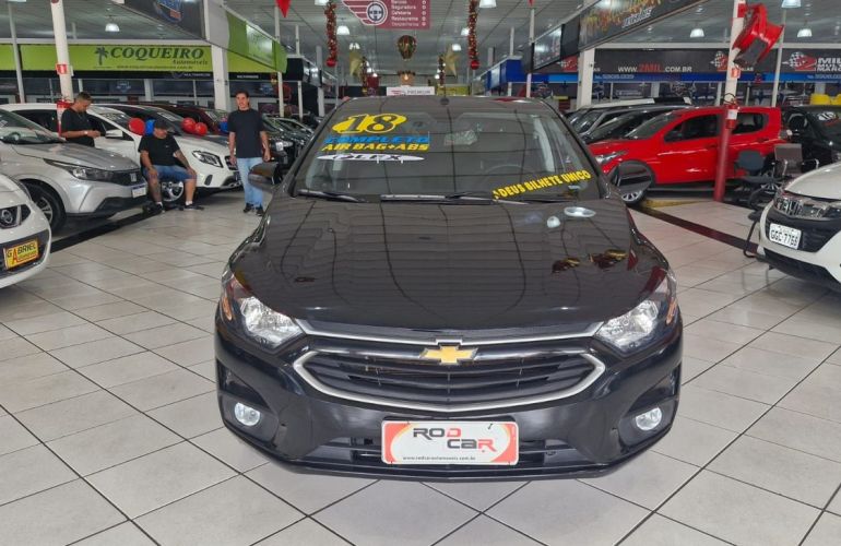 Chevrolet Onix 1.0 MPFi LT 8v - Foto #2