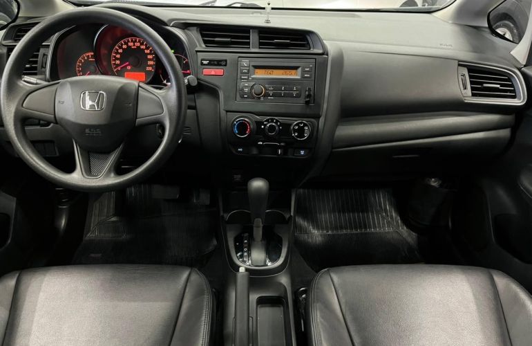 Honda Fit 1.5 DX 16v - Foto #8