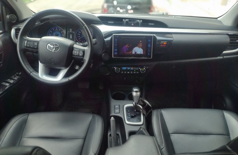 Toyota Hilux 2.7 SRV CD 4x2 (Flex) (Aut) - Foto #3