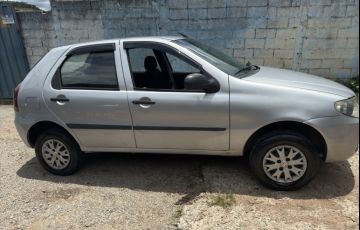 Fiat Palio Attractive 1.0 8V (Flex) - Foto #2