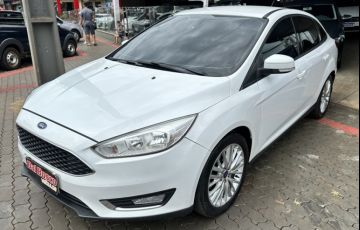 Ford Focus Sedan SE 2.0 PowerShift