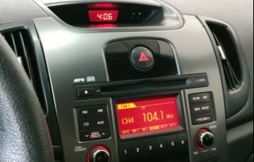 Kia Cerato 1.6 16V (aut) - Foto #10