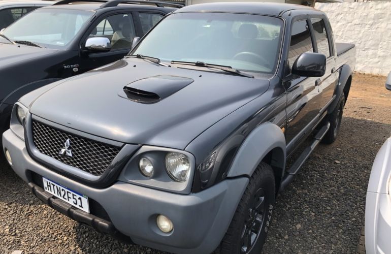 Mitsubishi L 200 Outdoor HPE 4x4 2.5 (cab. dupla) - Foto #1