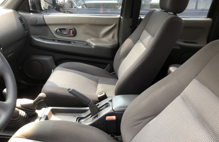 Mitsubishi L 200 Outdoor HPE 4x4 2.5 (cab. dupla) - Foto #4